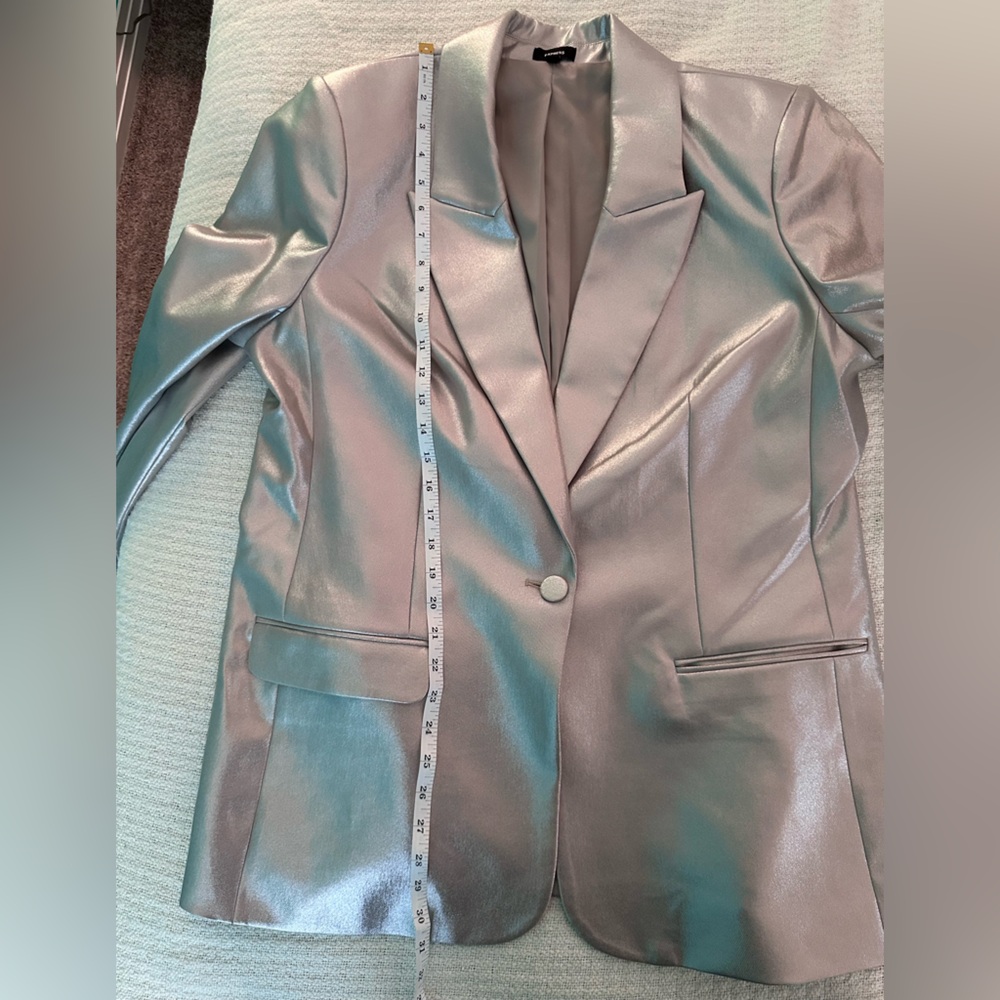 ✨ EXPRESS Metallic Silver Blazer – Size XL ✨ - Picture 7 of 9